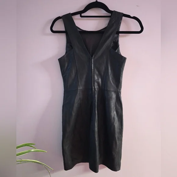 ASOS Elegant Black Sleeveless Dress sz 4 - Picture 2 of 3